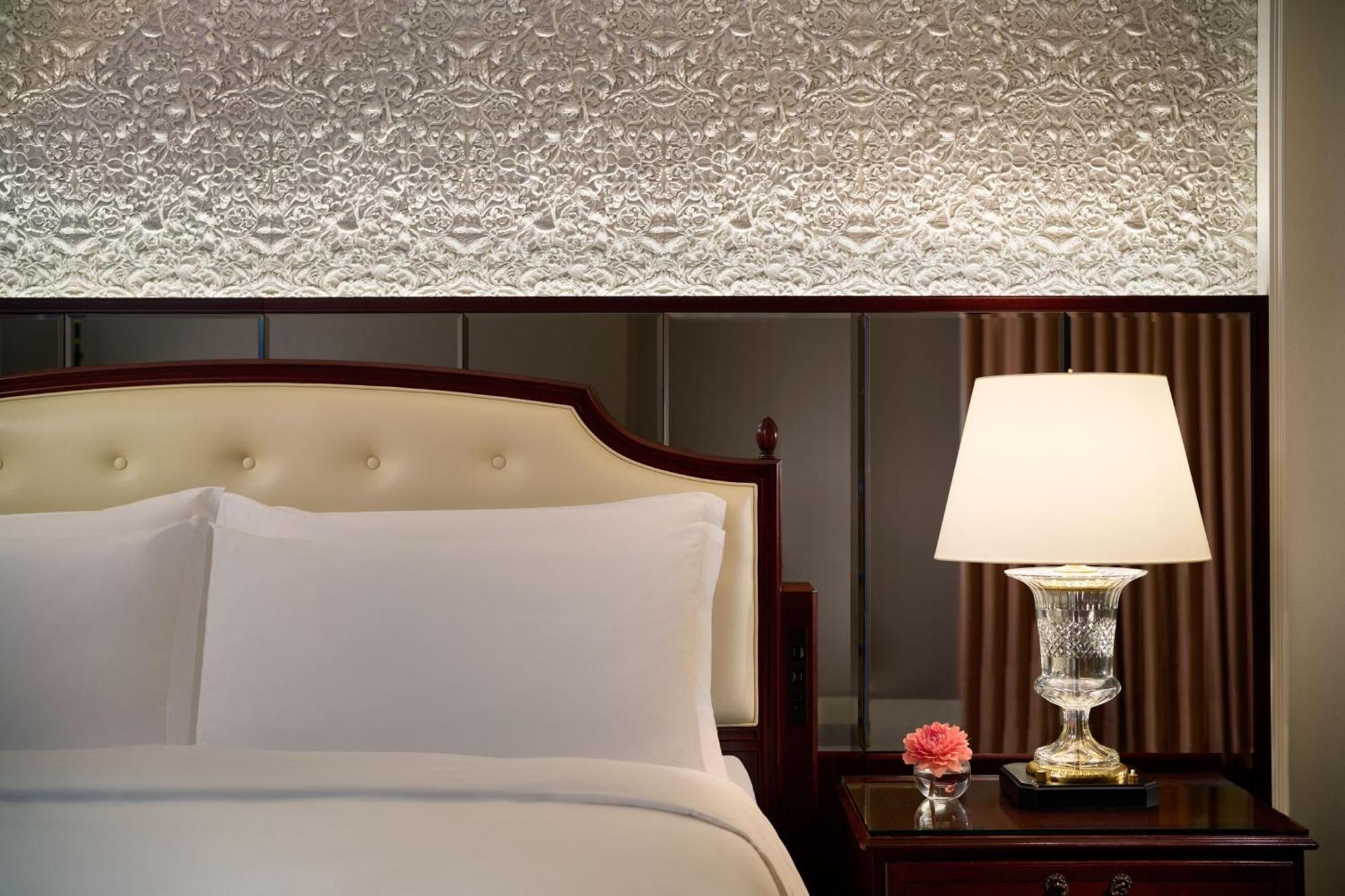 The Ritz-Carlton Osaka Ξενοδοχείο Εξωτερικό φωτογραφία